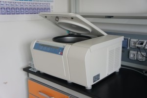 CENTRIFUGA